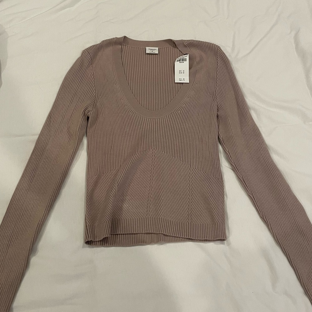 abercrombie tan/beige sweater/thick knit top, NWT
